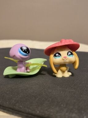 Littlest Pet Shop Dragonfly And Lop Eared Bunny